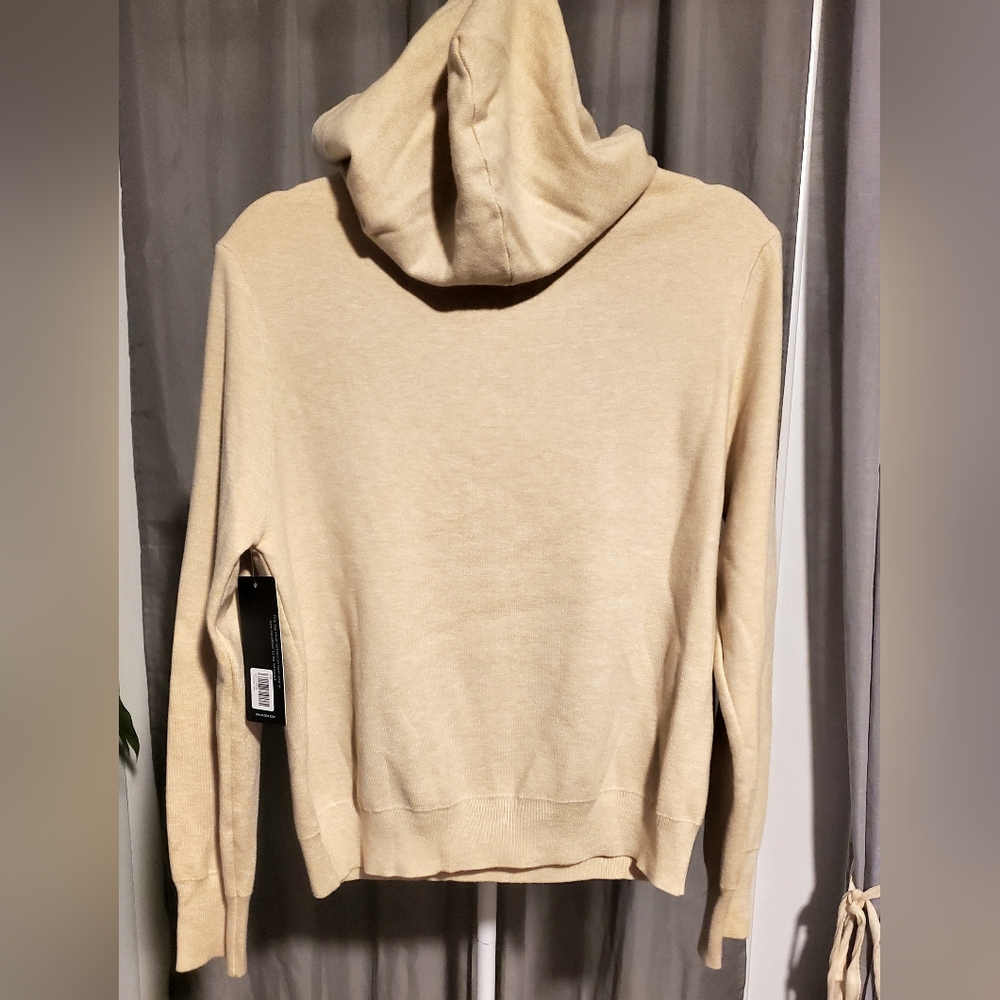Korye Oatmeal Viscose Hoodie - Picture 7 of 11